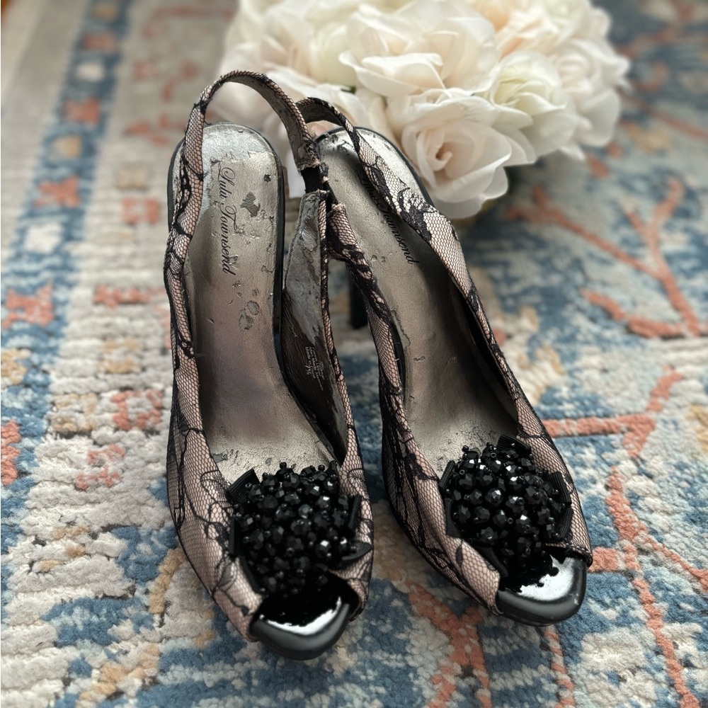 Lulu Townsend black lace heels